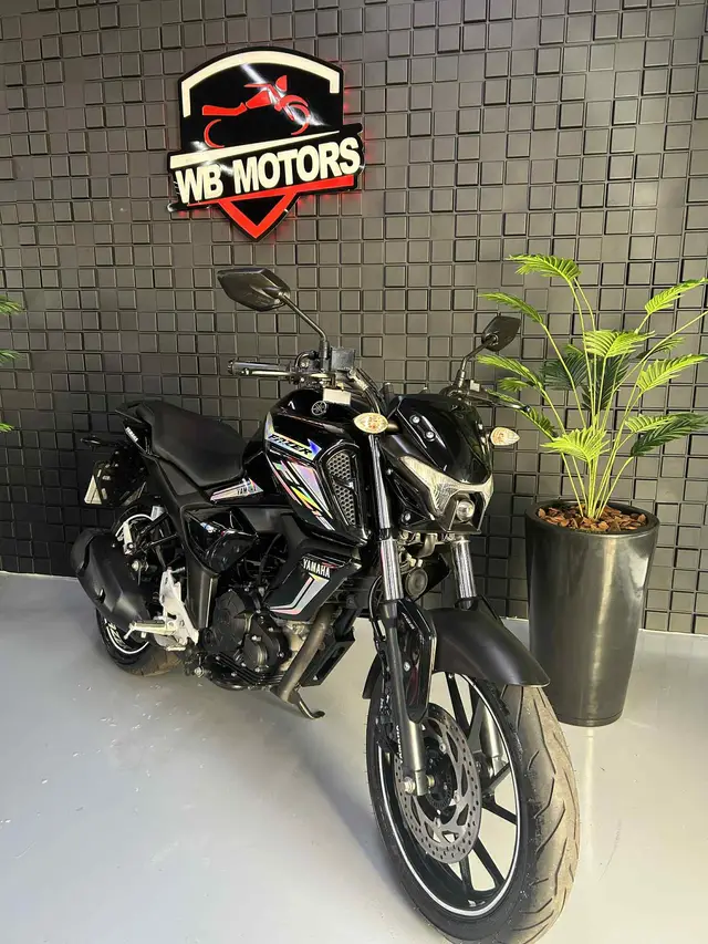 Moto Yamaha Fazer FZ15 2024 ABS