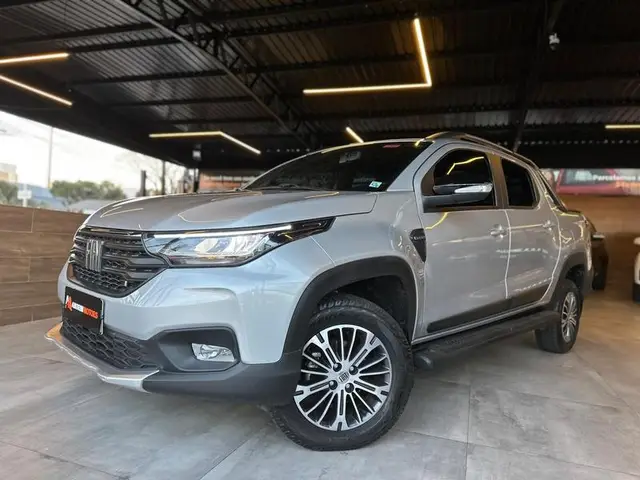 Carro Fiat Strada 2023 Freedom 1.3 CD (Flex)