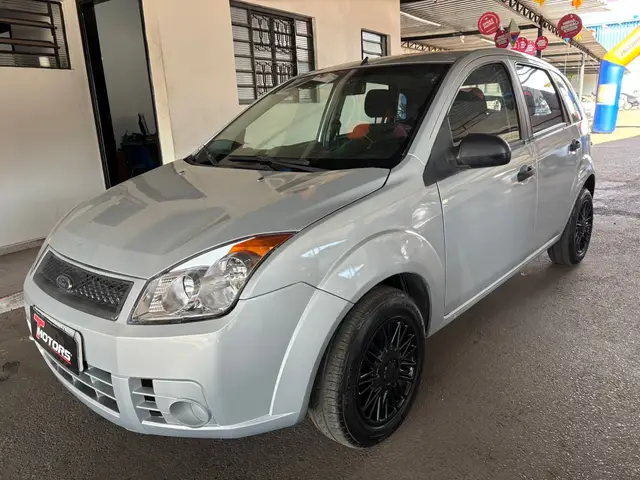 Carro Ford Fiesta Hatch 2008 First 1.6 (Flex)