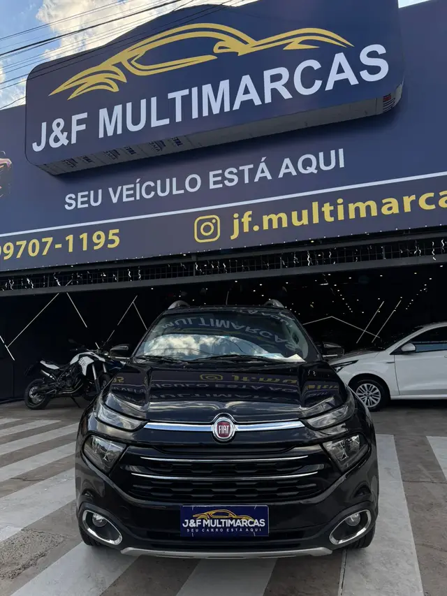Carro Fiat Toro 2019 Volcano 2.0 diesel AT9 4x4