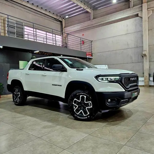 Carro RAM Rampage 2025 Rebel 2.0 Turbo