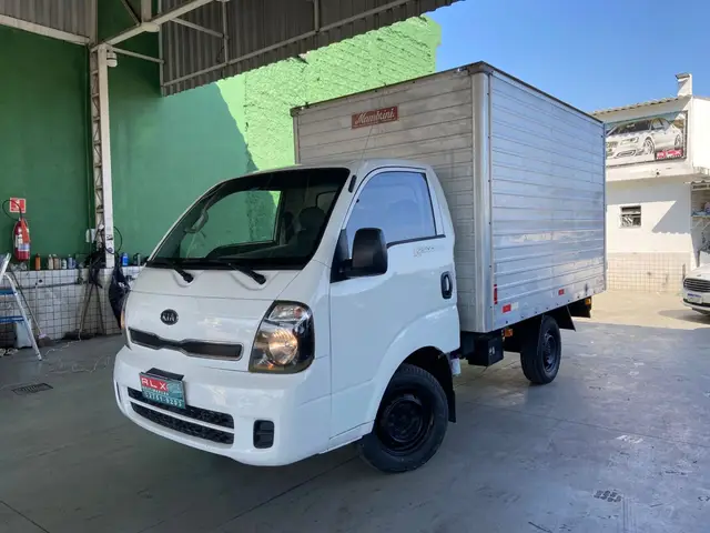 Carro Kia Bongo 2013 2.5 STD RS Sem Carroceria K.785