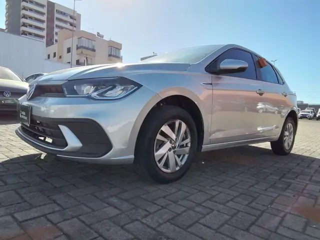 Carro Volkswagen Polo 2025 Track 1.0 Flex 12V 5p