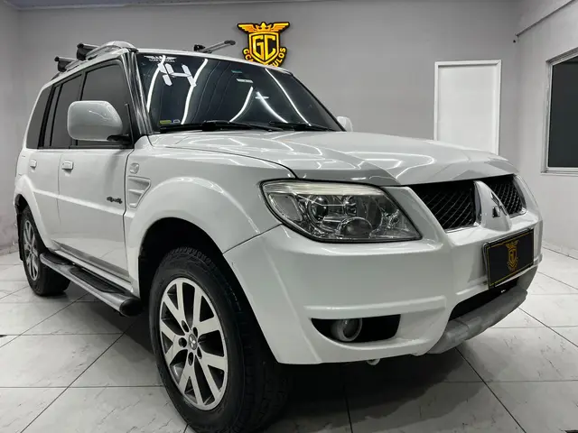 Carro Mitsubishi Pajero TR4 2014 2.0 16V 4X4 (Flex) (Aut)