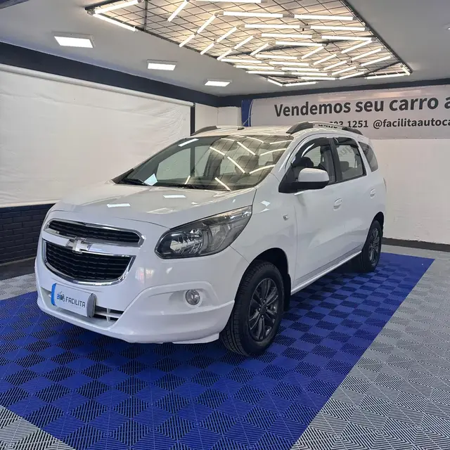 Carro Chevrolet Spin 2013 LTZ 7S 1.8 (Flex)