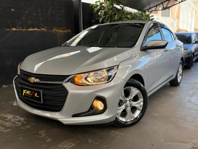 Carro Chevrolet Onix Plus 2023 LTZ 1.0 Turbo (Aut.)