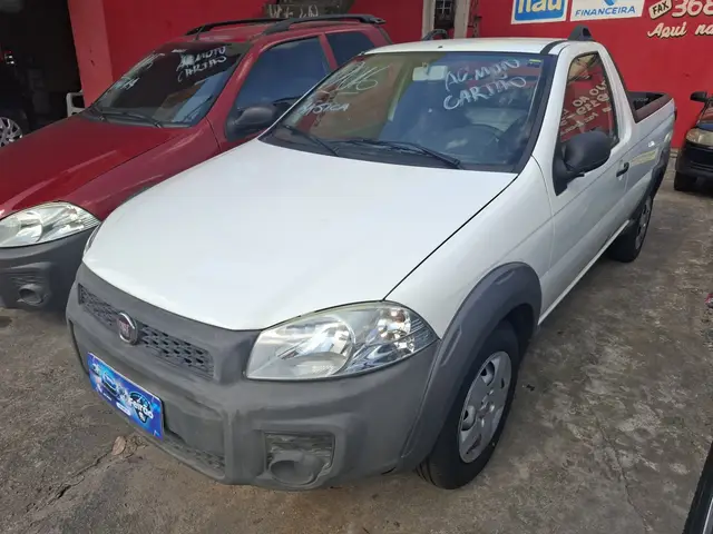 Carro Fiat Strada 2016 Working 1.4 (Flex)