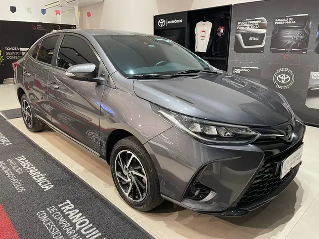 Carro Toyota Yaris Sedan 2025 XLS 1.5 (Flex) (Aut)