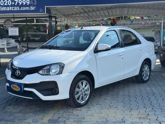 Carro Toyota Etios Sedan 2020 X 1.5 (Aut) (Flex)