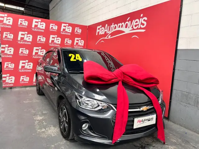 Carro Chevrolet Onix Plus 2024 LT 1.0