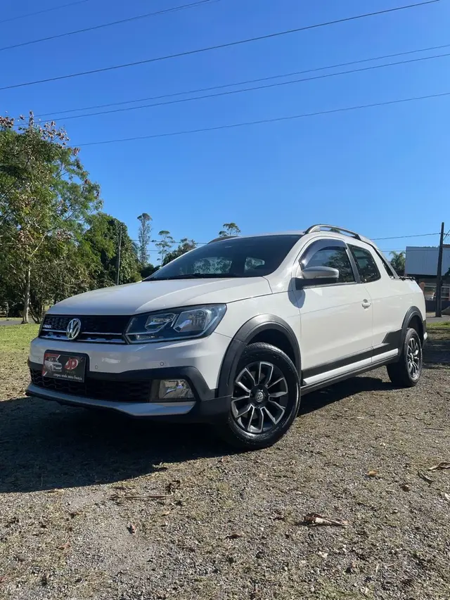 Carro Volkswagen Saveiro 2017 Cross 1.6 16v MSI CD (Flex)