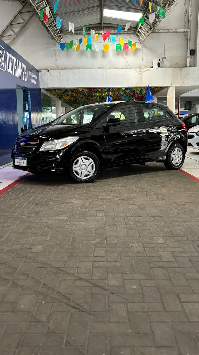 Carro Chevrolet Onix 2015 1.0 LT SPE/4