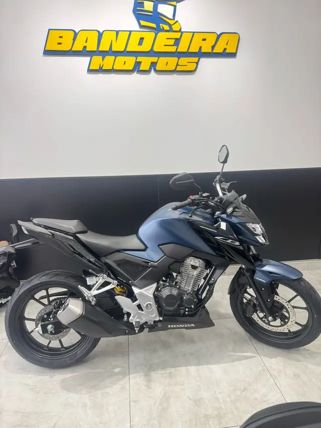 Moto Honda CB 300F Twister 2025 (ABS)