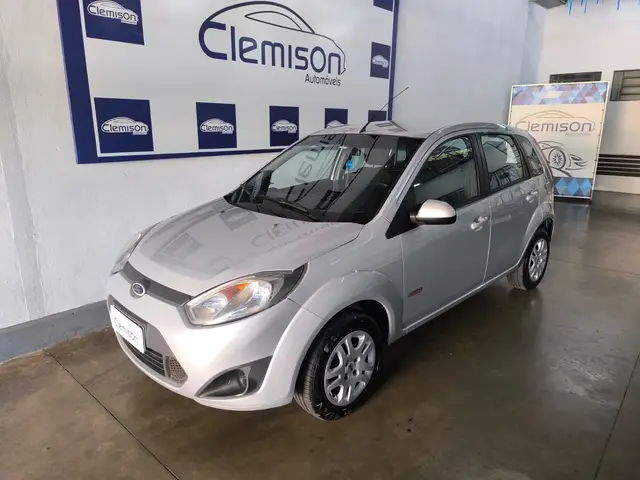 Carro Ford Fiesta Hatch 2013 1.6 (Flex)