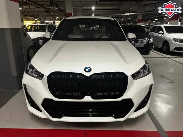 Carro BMW X1 2025 sDrive20i M Sport 2.0 Turbo (Aut.) (Híb.)