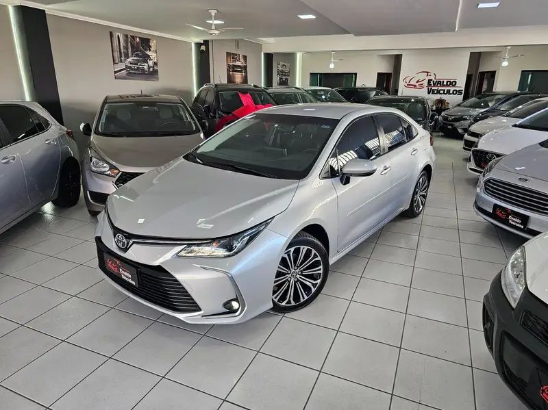 Toyota XEi 2.0 Flex 16V Aut.