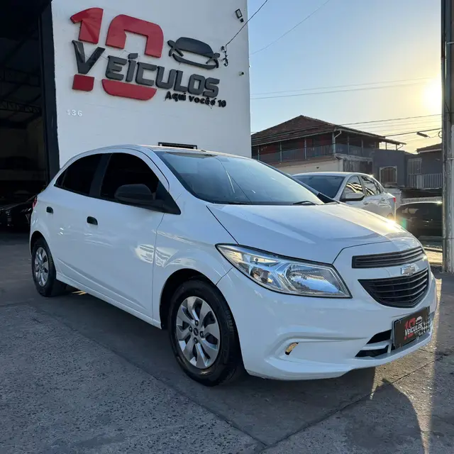 Carro Chevrolet Onix 2018 1.0 Joy SPE/4