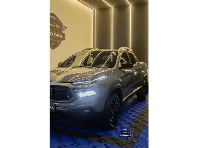 Carro Fiat Toro 2023 Volcano 1.3