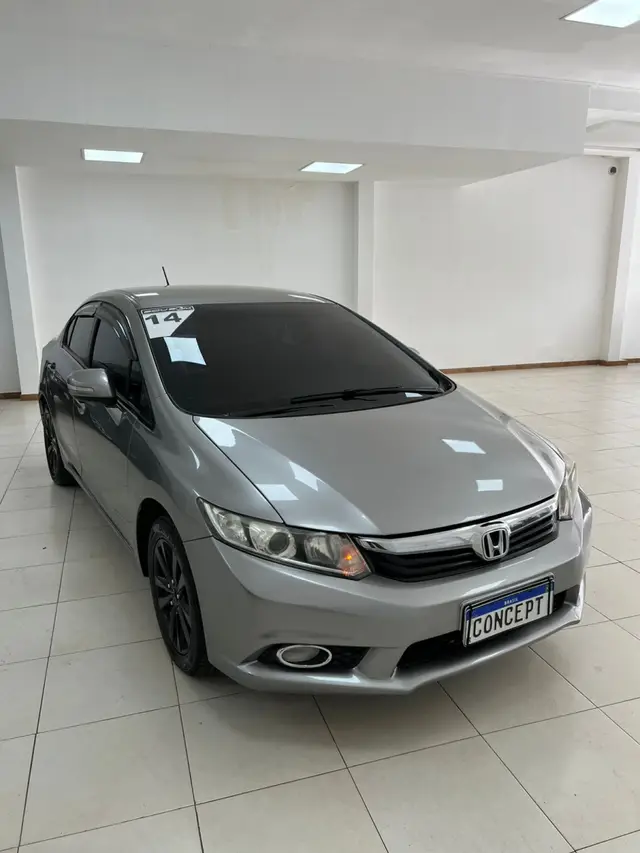 Carro Honda Civic 2014 New  LXR 2.0 i-VTEC (Aut) (Flex)