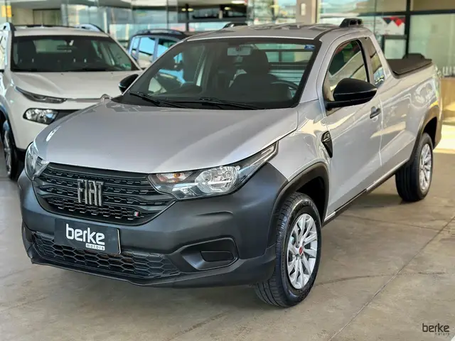 Carro Fiat Strada 2023 Endurance 1.4 Cabine Plus (Flex)
