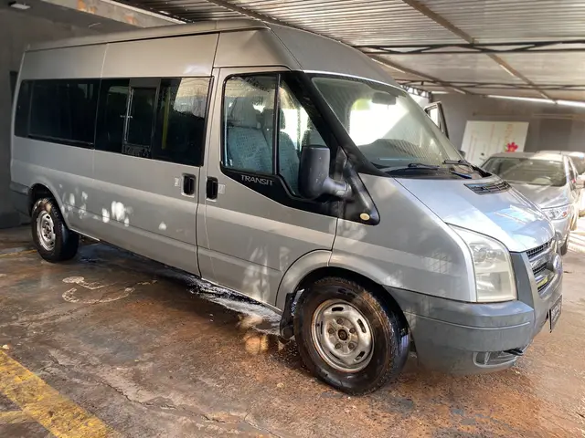 Carro Ford Transit 2010 Furgão Longo