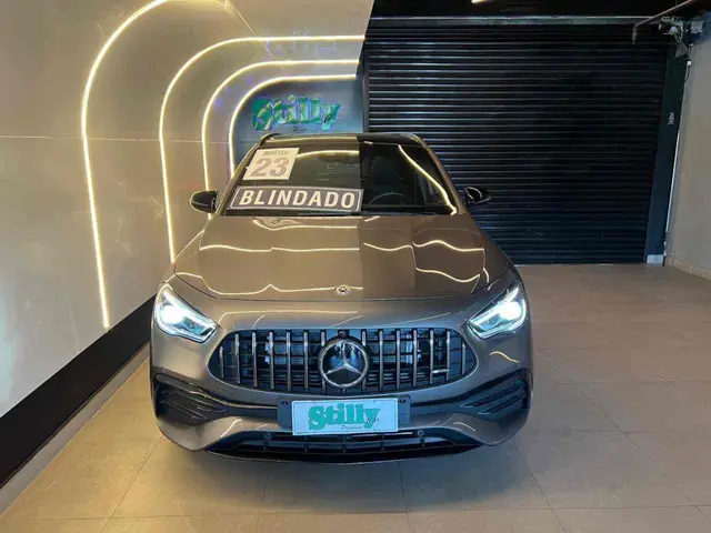 Carro Mercedes-Benz GLA 35 AMG 2023 2.0 turbo (Aut)