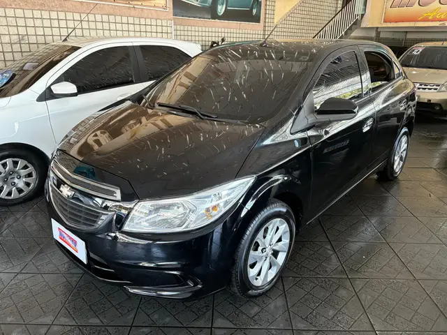 Carro Chevrolet Onix 2014 1.0 LT SPE/4