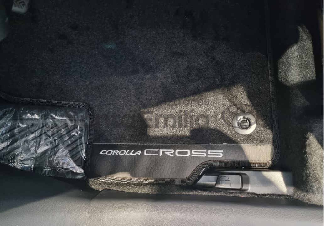 Corolla Cross XRE 2.0