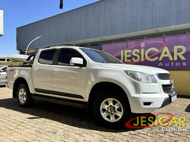 Carro Chevrolet S10 Cabine Dupla 2015 S10 2.8 CTDI LT 4WD (Cabine Dupla) (Aut)