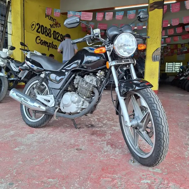 Moto Suzuki En 125 2011 EN 125 YES SE