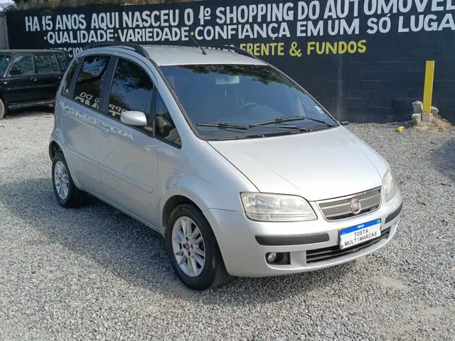 Carro Fiat Idea 2010 ELX 1.4 (Flex)