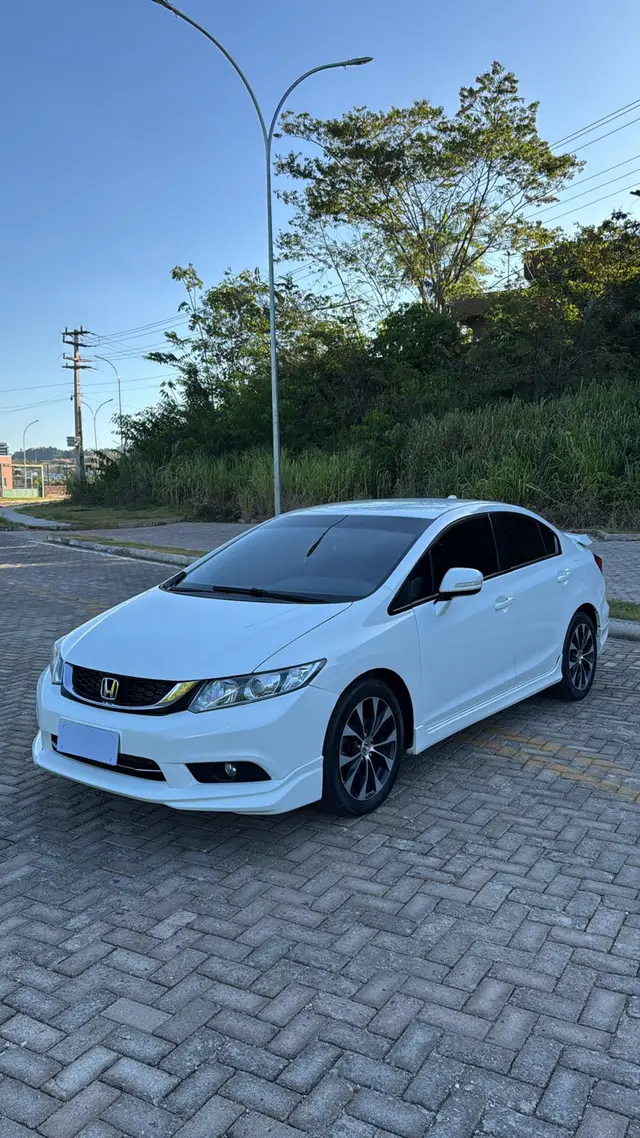 Carro Honda Civic 2016 LXR 2.0 i-VTEC (Aut) (Flex)
