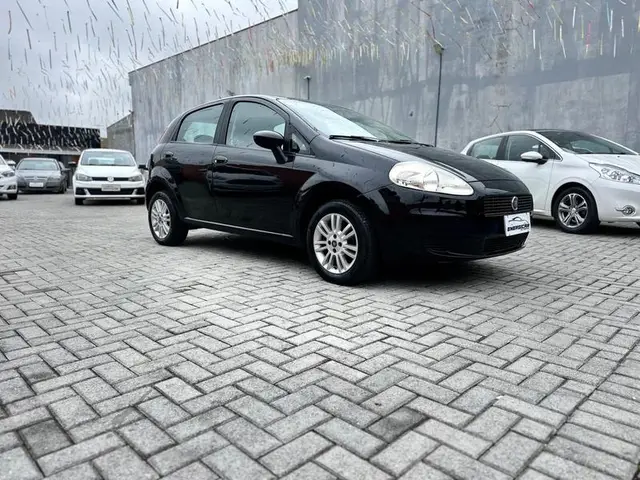 Carro Fiat Punto 2012 Attractive 1.4 (Flex)