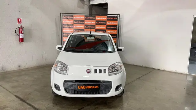 Carro Fiat Uno 2014 Economy 1.4 8V (Flex) 4P