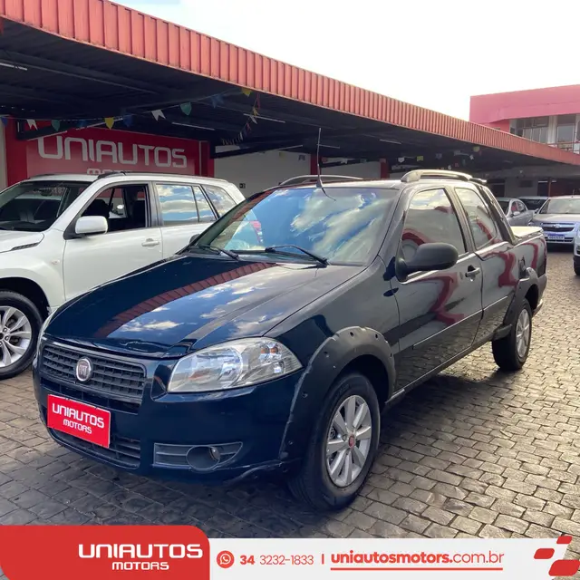 Carro Fiat Strada 2012 Working 1.4 (Flex) (Cabine Dupla)