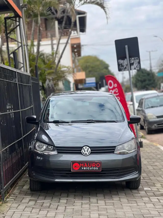 Carro Volkswagen Voyage 2016 1.0 TEC Trendline (Flex)