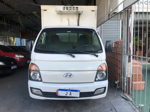 Caminhão Hyundai HR 2014 2.5 TCI HD Longo com Caçamba