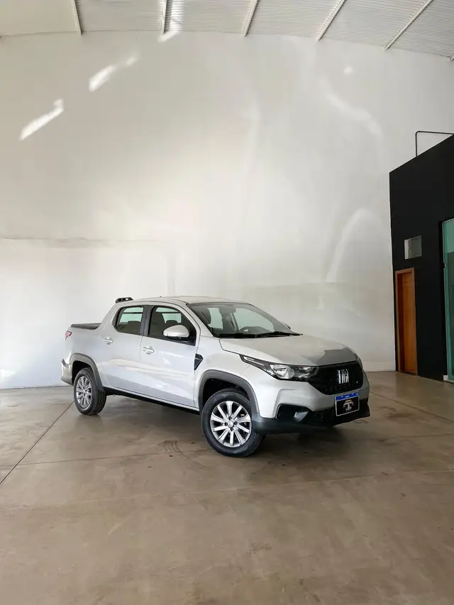 Carro Fiat Strada 2023 Freedom 1.3 CD (Flex)