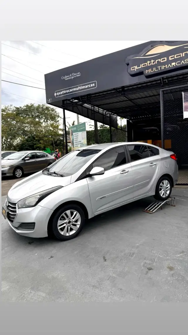 Carro Hyundai HB20S 2016 1.0 Comfort Style Turbo (Flex)