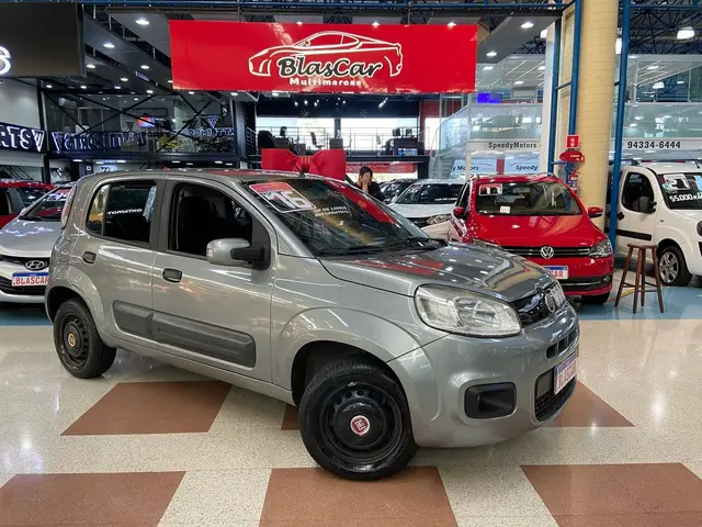 Carro Fiat Uno 2016 Evolution 1.4 8V (Flex) 4p