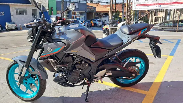 Moto Yamaha MT-03 2024 ABS