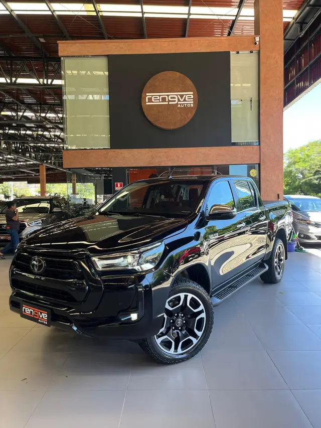 Carro Toyota Hilux Cabine Dupla 2021 SRX 2.8 TDI CD 4x4 (Aut)