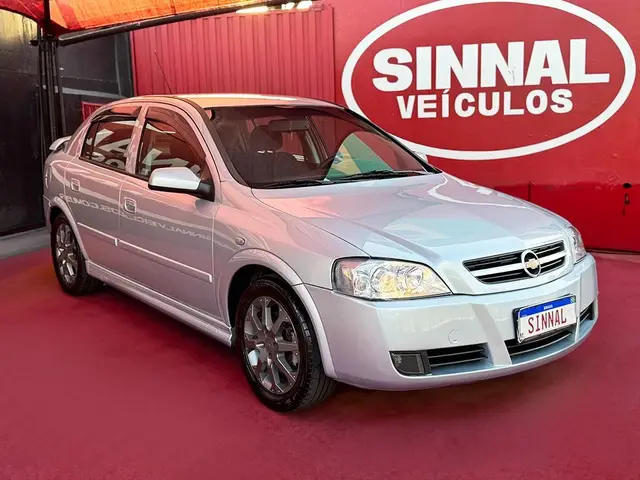 Carro Chevrolet Astra Hatch 2010 Advantage 2.0 (Flex)