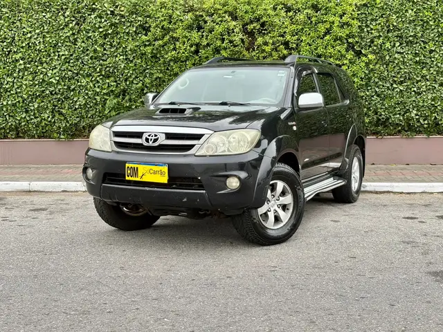 Carro Toyota Hilux SW4 2007 SRV 4x4 3.0 Turbo  (aut)