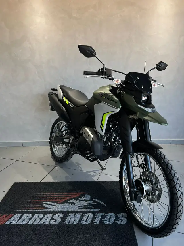Moto Yamaha XTZ 250 Lander 2025 Connected