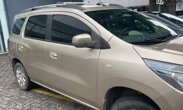Carro Chevrolet Spin 2014 LTZ 7S 1.8 (Flex) (Aut)