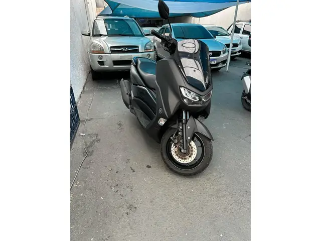Moto Yamaha NMax 2022 160 ABS