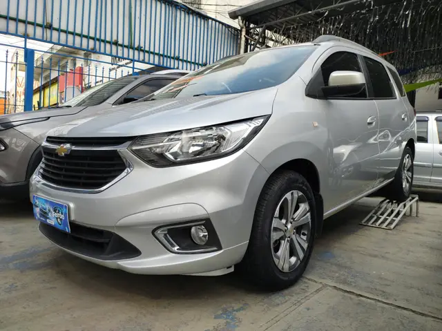 Carro Chevrolet Spin 2021 Premier 7S 1.8 (Flex)