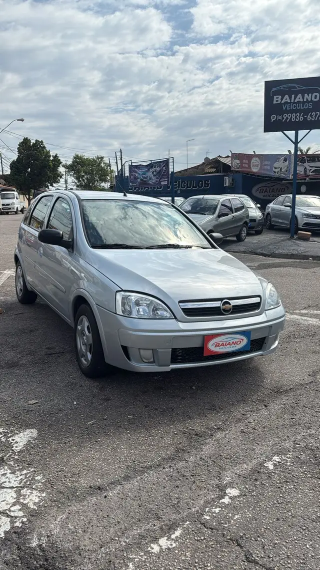 Carro Chevrolet Corsa Hatch 2012 Maxx 1.4 (Flex)