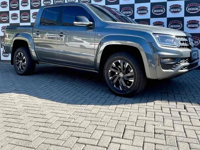 Carro Volkswagen Amarok 2023 Highline 3.0 CD 4x4 TDi (Aut)